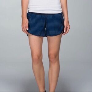 NWT Lululemon Tracker Short II Blue Stripe
